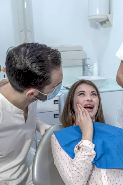 Best Emergency Dentist for Knocked-Out Tooth in Laurens, SC